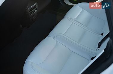 Ліфтбек Tesla Model S 2018 в Дніпрі фото 21 Ліфтбек Tesla Model S 2018 в Дніпрі