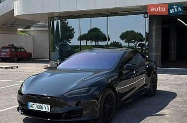 Ліфтбек Tesla Model S 2018 в Дніпрі