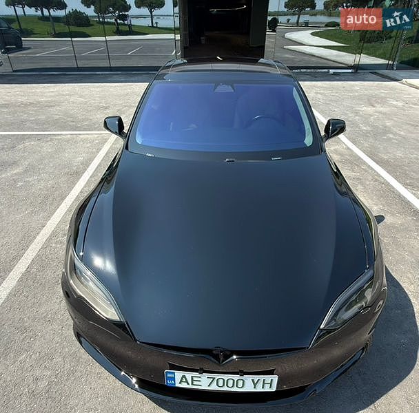 Ліфтбек Tesla Model S 2018 в Дніпрі