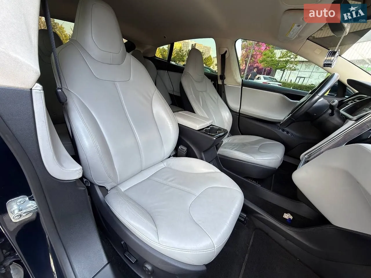 2013 Tesla Model S - мініатюра 11