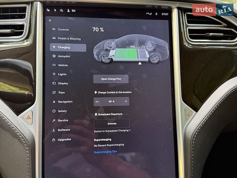 Ліфтбек Tesla Model S 2015 в Києві