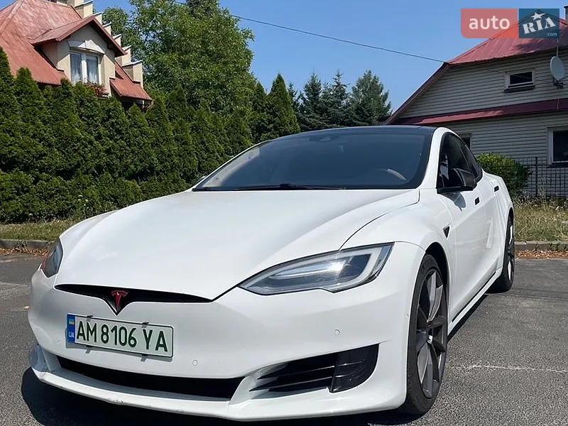 Tesla Model S