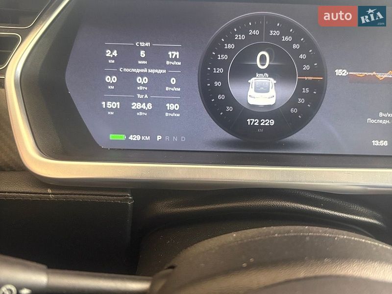 Ліфтбек Tesla Model S 2013 в Володимирі