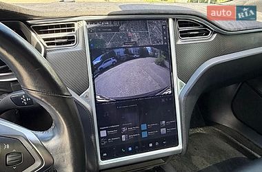 Ліфтбек Tesla Model S 2016 в Києві
