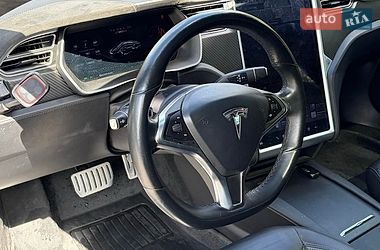 Ліфтбек Tesla Model S 2016 в Києві