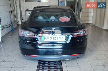 Ліфтбек Tesla Model S 2013 в Южноукраїнську фото 31 Ліфтбек Tesla Model S 2013 в Южноукраїнську