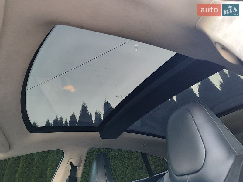 Ліфтбек Tesla Model S 2013 в Шептицькому фото 22 Ліфтбек Tesla Model S 2013 в Шептицькому