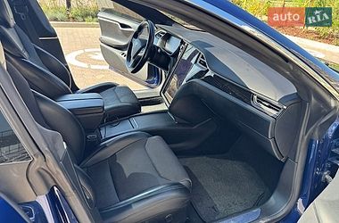 Лифтбек Tesla Model S 2017 в Софиевской Борщаговке