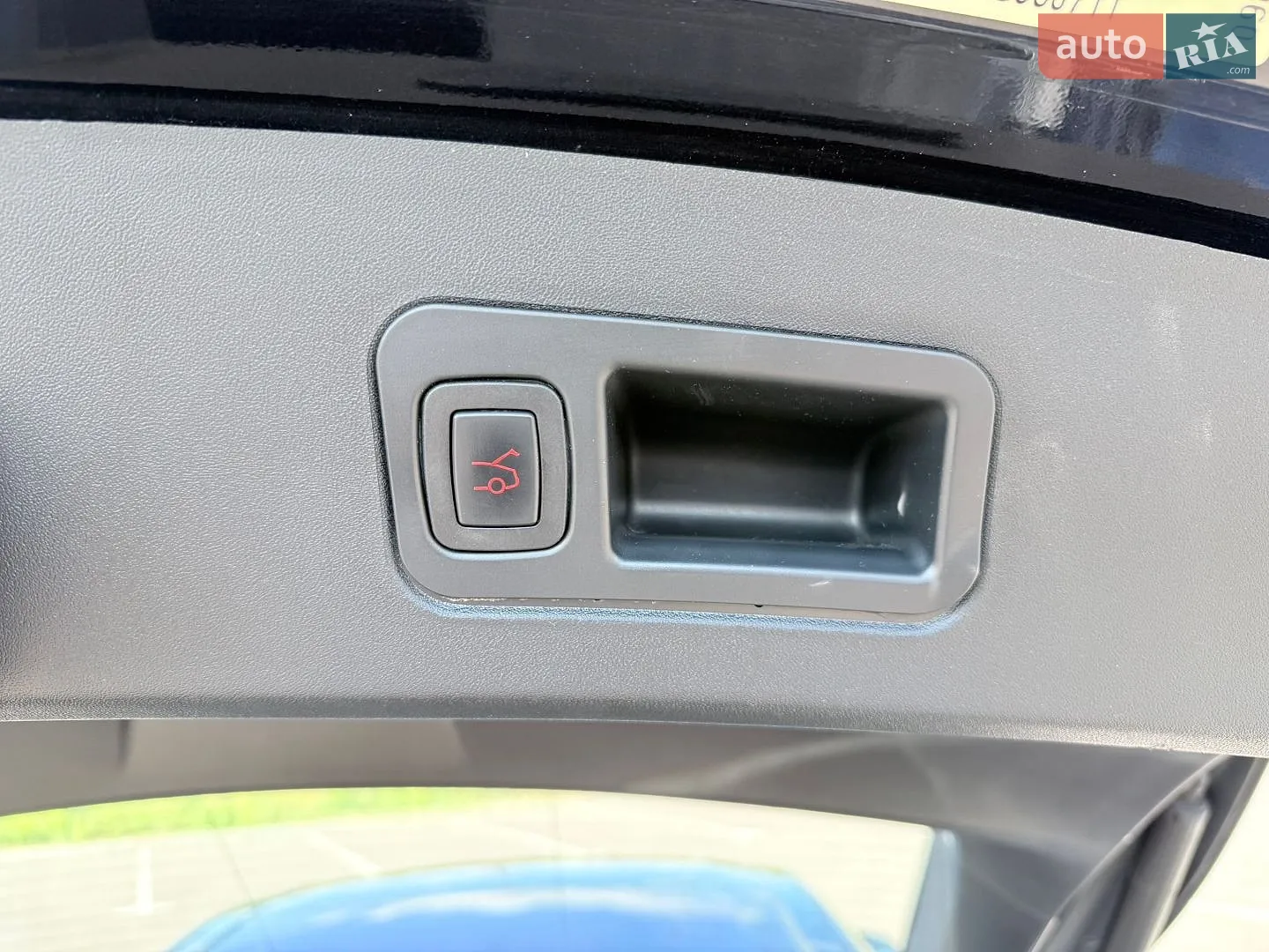 2015 Tesla Model S - мініатюра 28