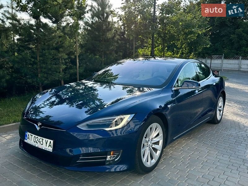 Лифтбек Tesla Model S 2017 в Ивано-Франковске фото 2 Лифтбек Tesla Model S 2017 в Ивано-Франковске