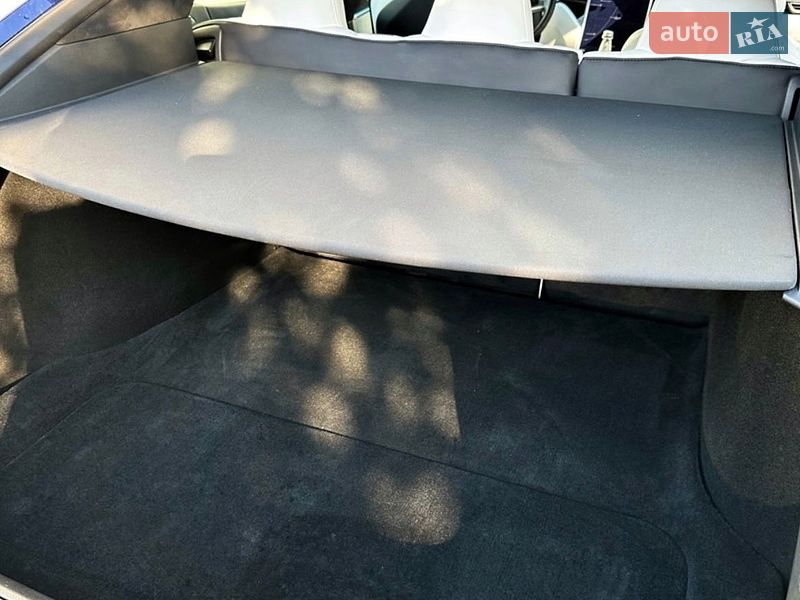 Лифтбек Tesla Model S 2017 в Ивано-Франковске фото 19 Лифтбек Tesla Model S 2017 в Ивано-Франковске