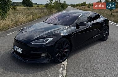 Лифтбек Tesla Model S 2020 в Тернополе