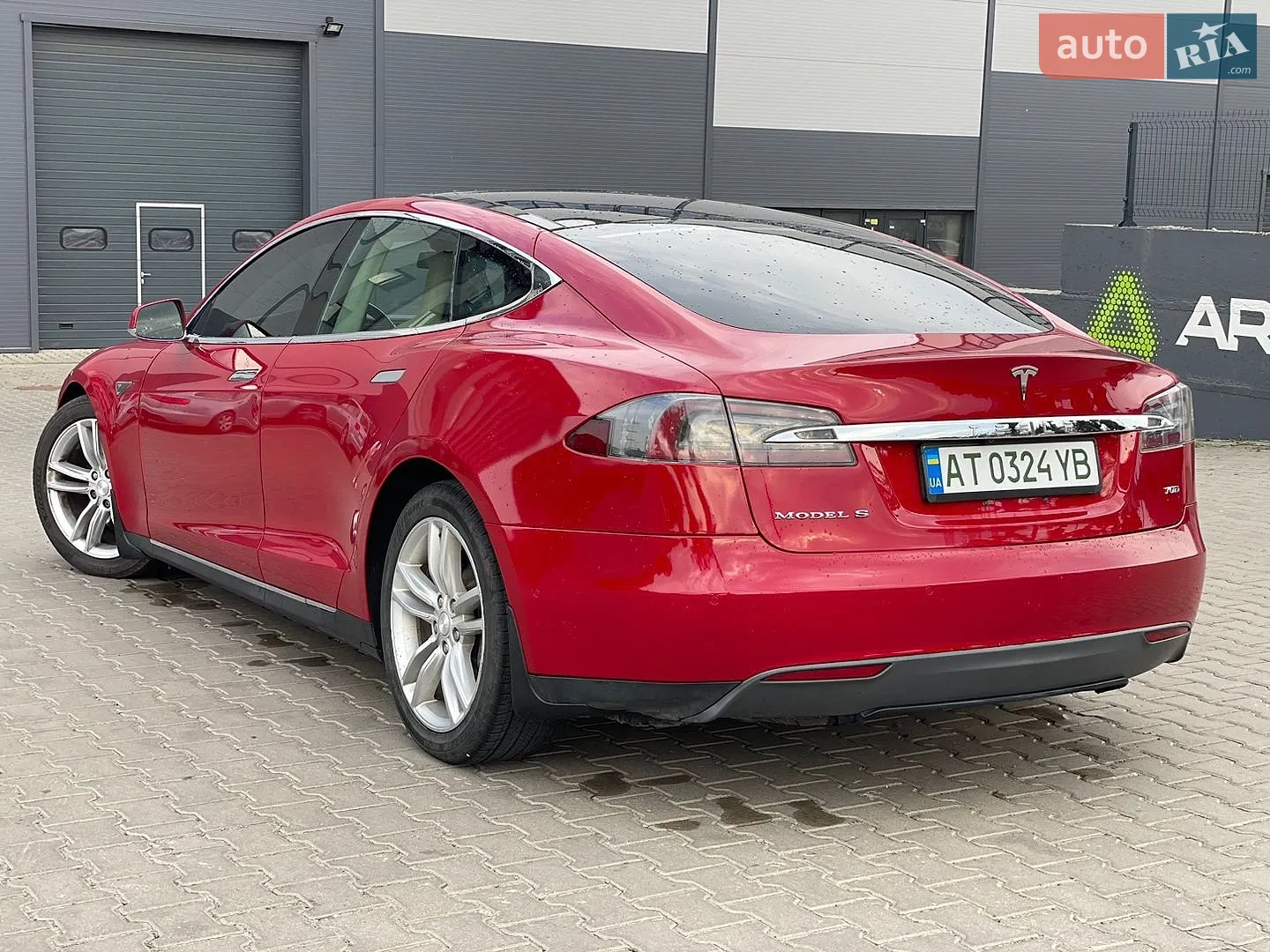 2016 Tesla Model S - мініатюра 6