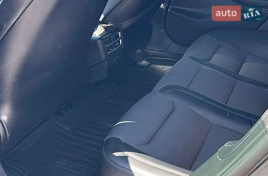 Лифтбек Tesla Model S 2017 в Каменец-Подольском