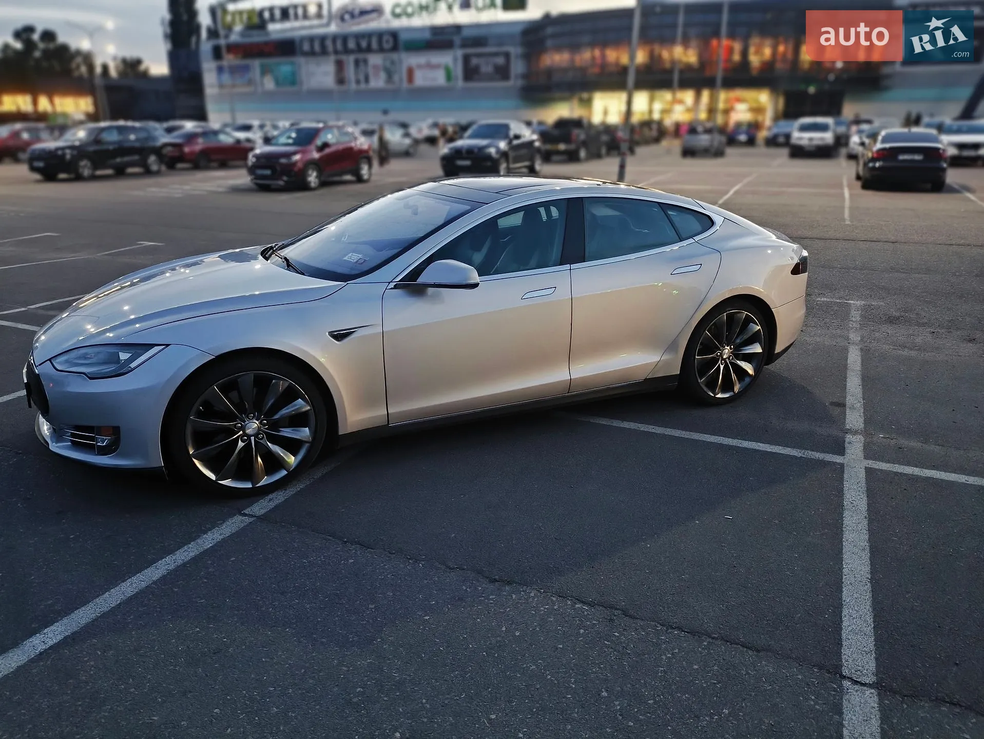 2012 Tesla Model S - мініатюра 8