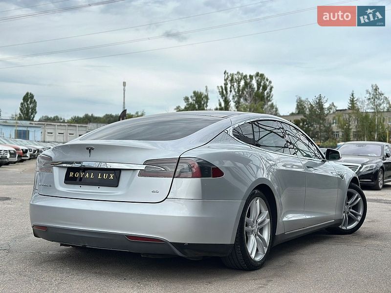 Лифтбек Tesla Model S 2013 в Харькове фото 2 Лифтбек Tesla Model S 2013 в Харькове