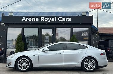 Лифтбек Tesla Model S 2013 в Харькове фото 5 Лифтбек Tesla Model S 2013 в Харькове