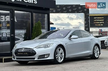 Лифтбек Tesla Model S 2013 в Харькове фото 6 Лифтбек Tesla Model S 2013 в Харькове