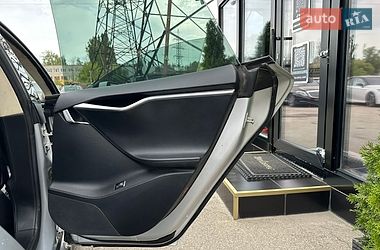 Лифтбек Tesla Model S 2013 в Харькове фото 22 Лифтбек Tesla Model S 2013 в Харькове