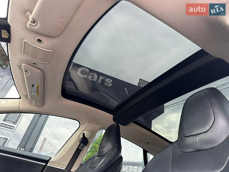 Лифтбек Tesla Model S 2013 в Харькове фото 32 Лифтбек Tesla Model S 2013 в Харькове
