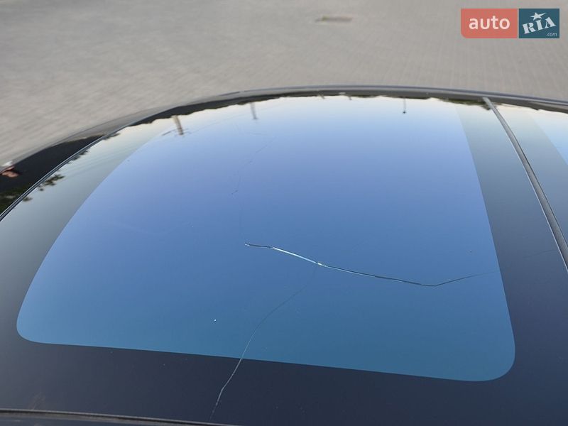 Ліфтбек Tesla Model S 2016 в Черкасах