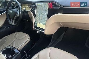 Лифтбек Tesla Model S 2014 в Киеве