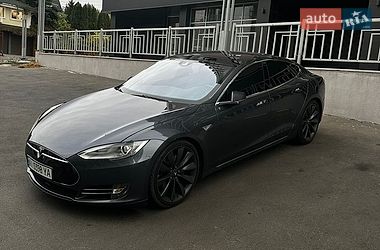 tesla model-s 2016 в Харків від професійного продавця Влад