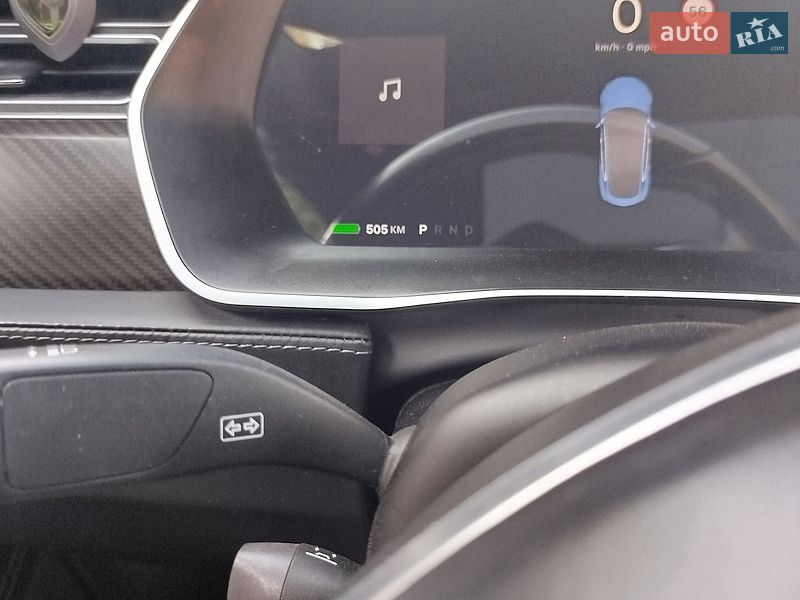 Лифтбек Tesla Model S 2016 в Ковеле