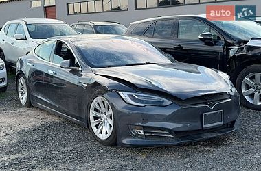 Лифтбек Tesla Model S 2018 в Владимире фото 2 Лифтбек Tesla Model S 2018 в Владимире