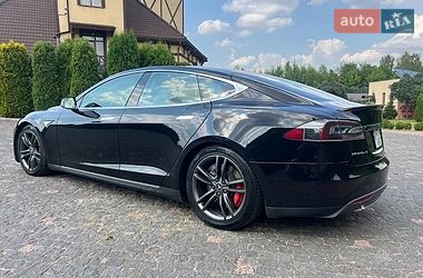 Ліфтбек Tesla Model S 2015 в Житомирі