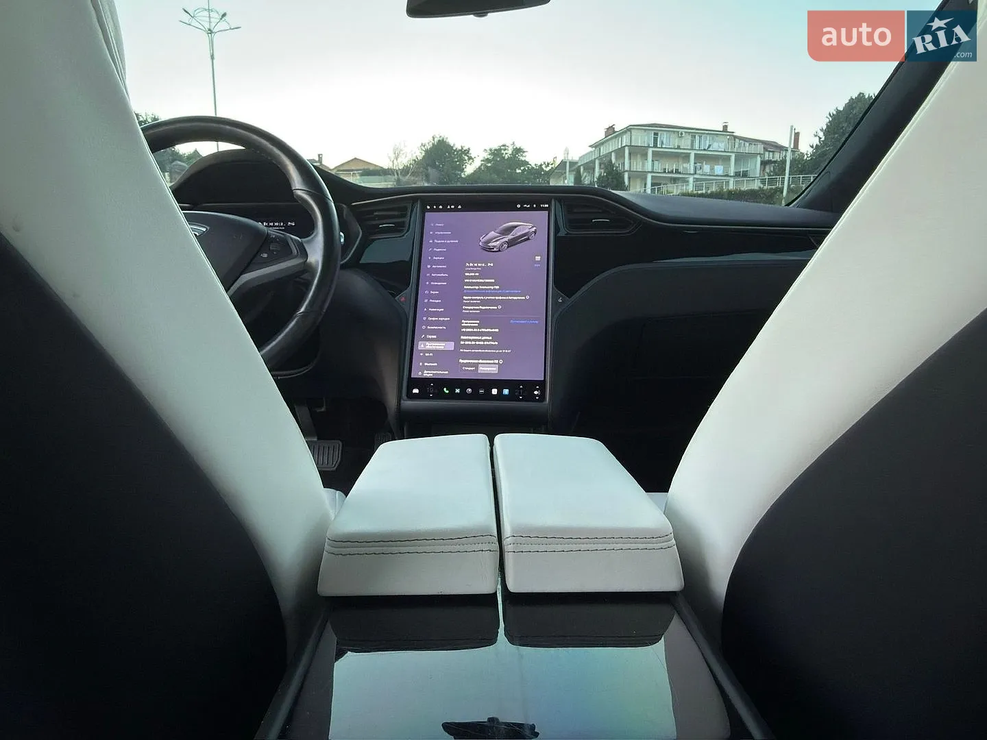 2020 Tesla Model S - мініатюра 18