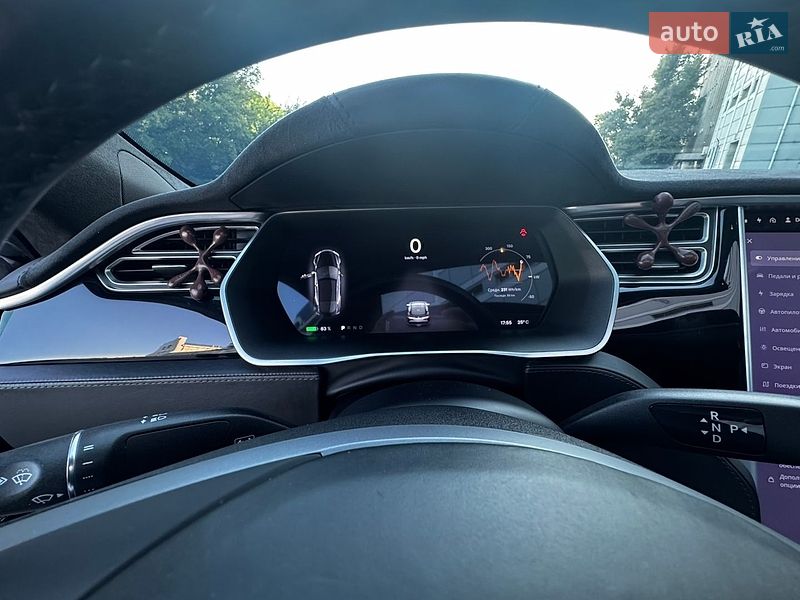Ліфтбек Tesla Model S 2015 в Дніпрі фото 21 Ліфтбек Tesla Model S 2015 в Дніпрі