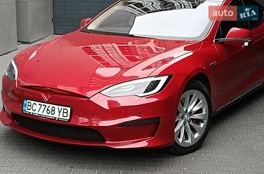 Лифтбек Tesla Model S 2013 в Львове