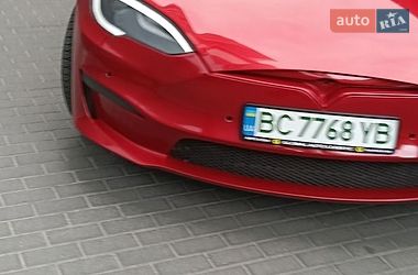 Лифтбек Tesla Model S 2013 в Львове