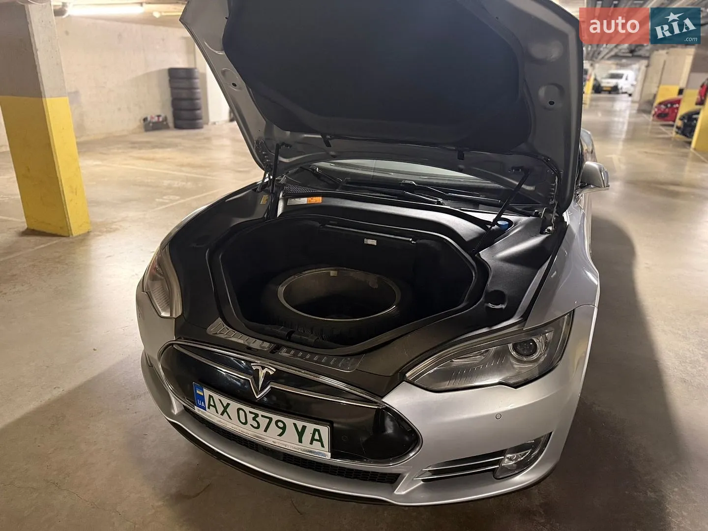 2014 Tesla Model S - мініатюра 13
