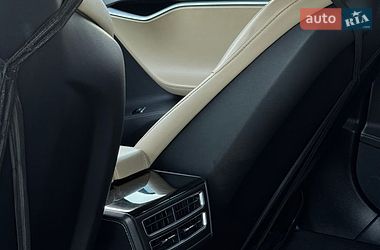 Ліфтбек Tesla Model S 2014 в Івано-Франківську