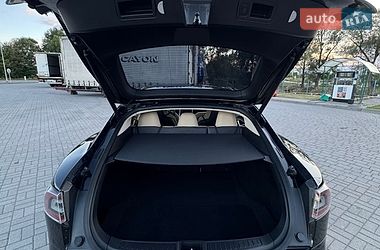 Ліфтбек Tesla Model S 2014 в Івано-Франківську