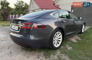 Лифтбек Tesla Model S 2019 в Кобеляках