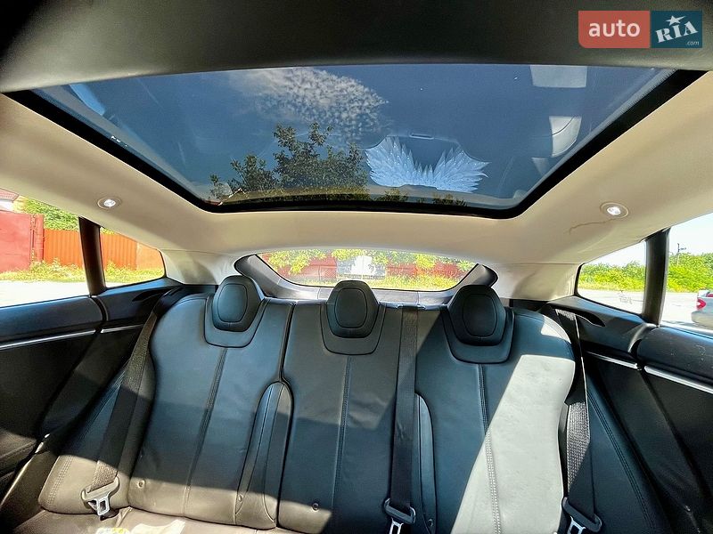 Лифтбек Tesla Model S 2013 в Хмельницком