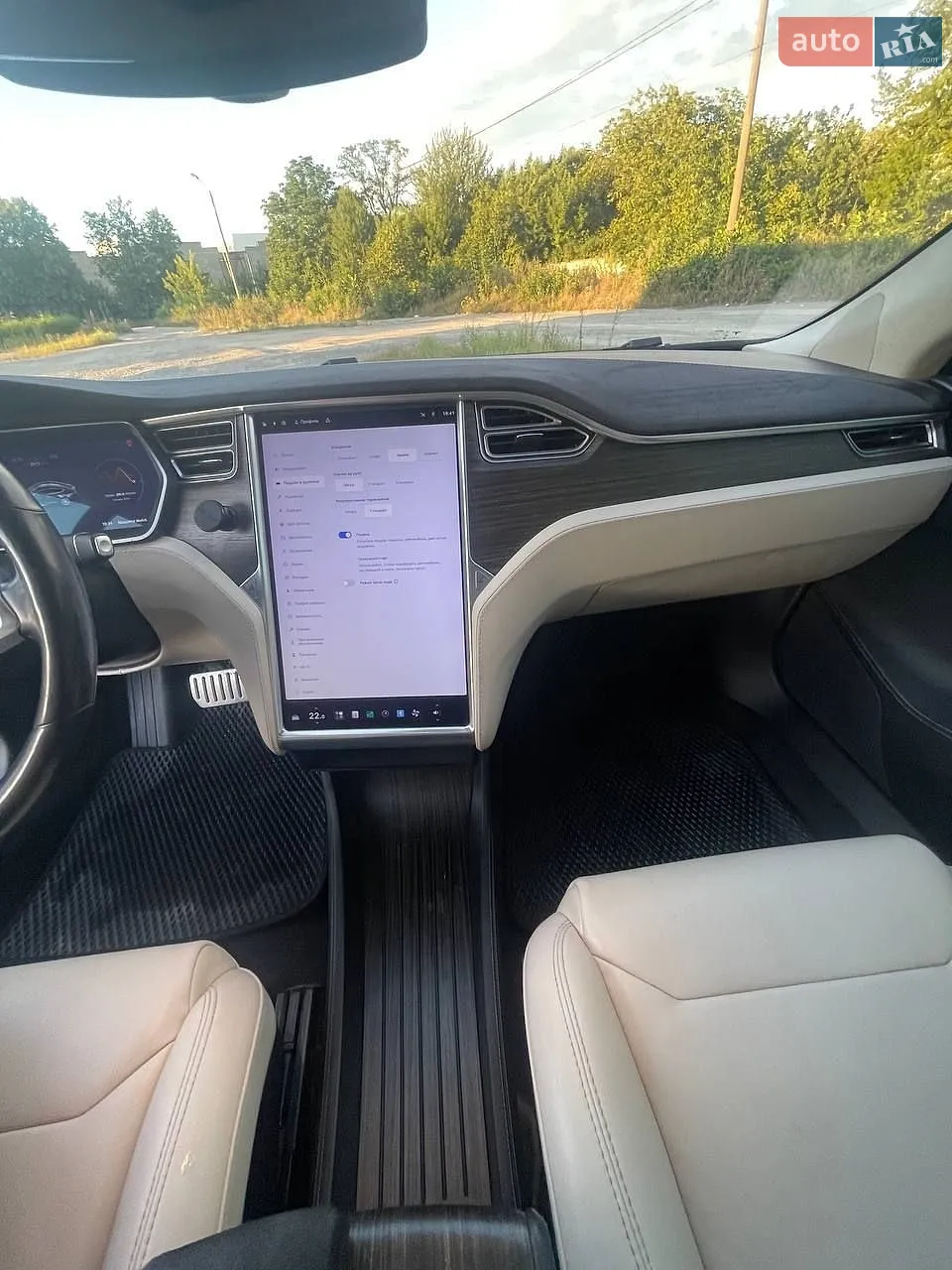 2015 Tesla Model S - мініатюра 25
