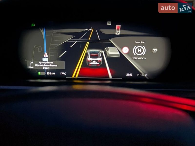 Лифтбек Tesla Model S 2022 в Львове