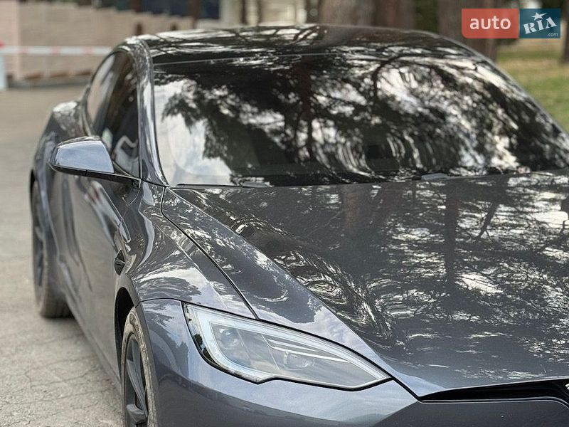 Ліфтбек Tesla Model S 2023 в Києві