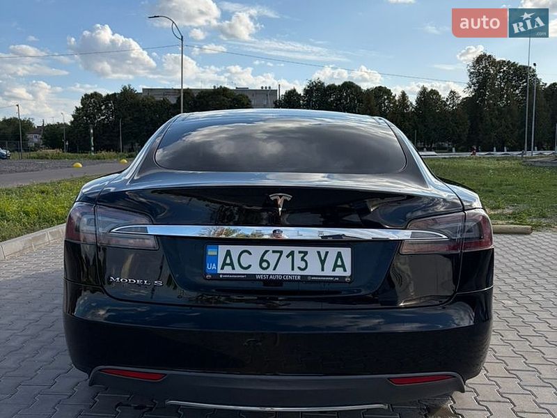 Лифтбек Tesla Model S 2013 в Владимире фото 5 Лифтбек Tesla Model S 2013 в Владимире