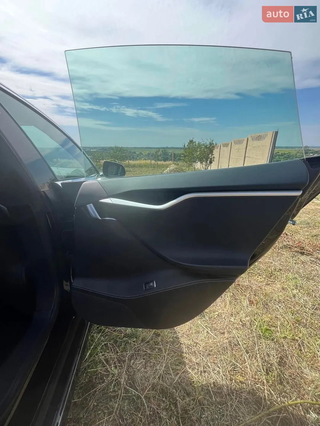 2017 Tesla Model S - мініатюра 8
