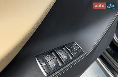 Лифтбек Tesla Model S 2015 в Ивано-Франковске