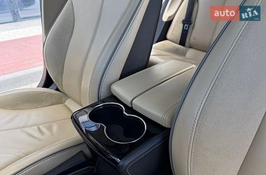 Ліфтбек Tesla Model S 2015 в Івано-Франківську
