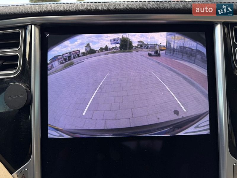 Ліфтбек Tesla Model S 2015 в Івано-Франківську