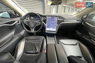 Ліфтбек Tesla Model S 2015 в Києві