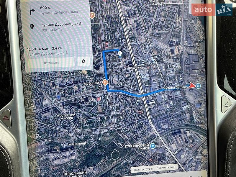 Ліфтбек Tesla Model S 2015 в Києві