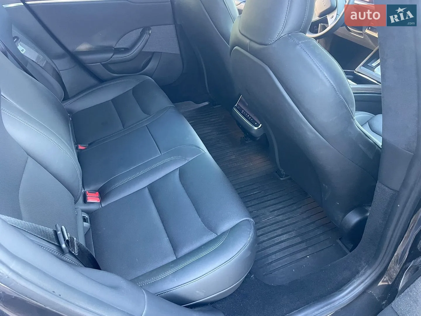 2024 Tesla Model S - мініатюра 37